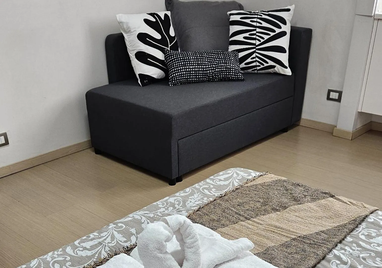 Family Comfort, Duomo 15Min Walk Away, With Parking In Front Mediolan 0*,  Włochy